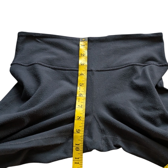 Lululemon Wunder Under Pant (First Release) Rel: 11/2011 Black Low Rise Women 8 - Picture 11 of 13
